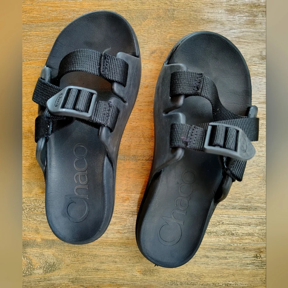 Chaco Kids Chillos Slides Black Sandals Size 2 Adjustable‎